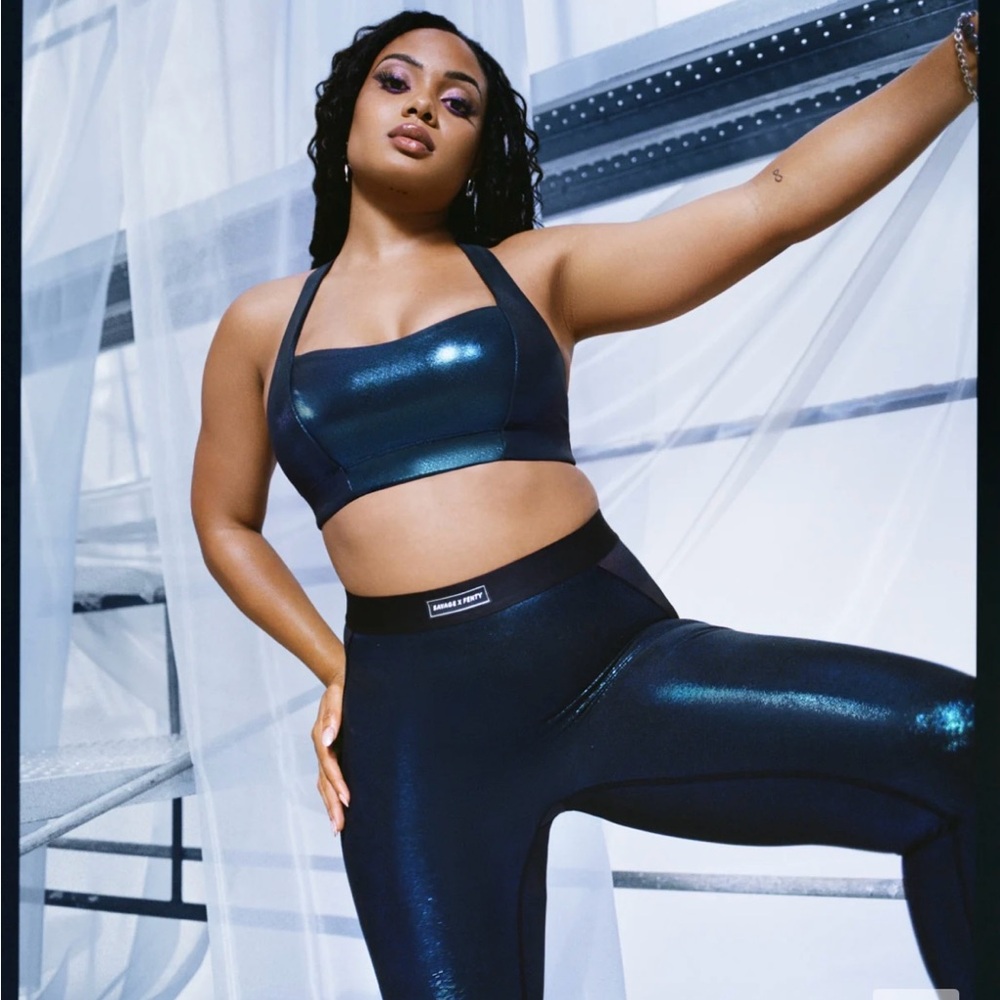 savage by fenty Fast Lane Medium Impact Sports Bra